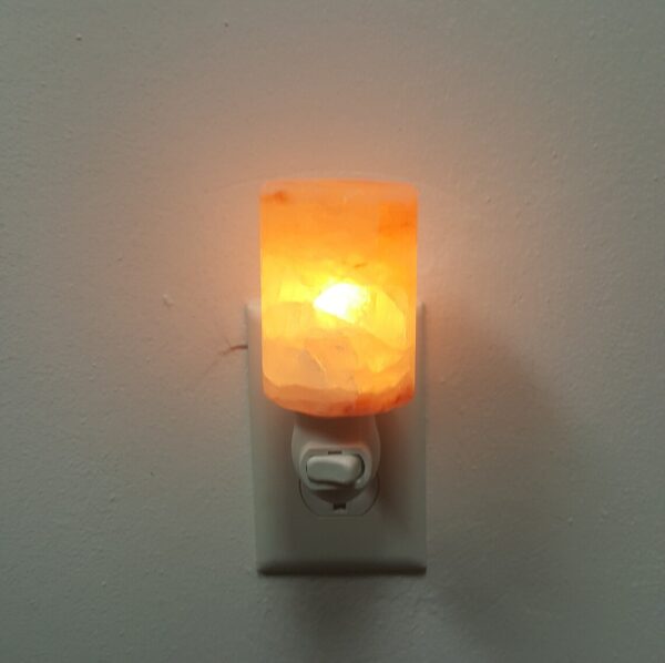 Himalayan Salt Night Light 1